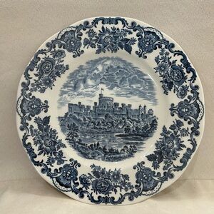 Enoch Wedgwood Tunstall LTD Royal Homes of Britain 9 inch Decorative Plate